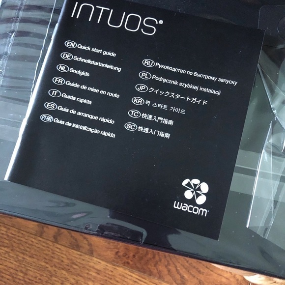 Wacom Intuos Drawing tablet and program - Picture 5 of 6